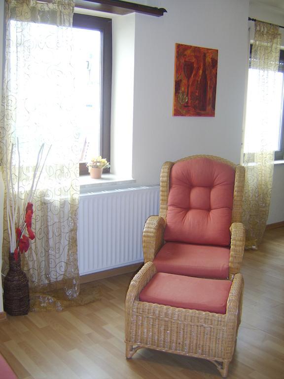 Weingut Matthias Dauns Apartman Reil Szoba fotó